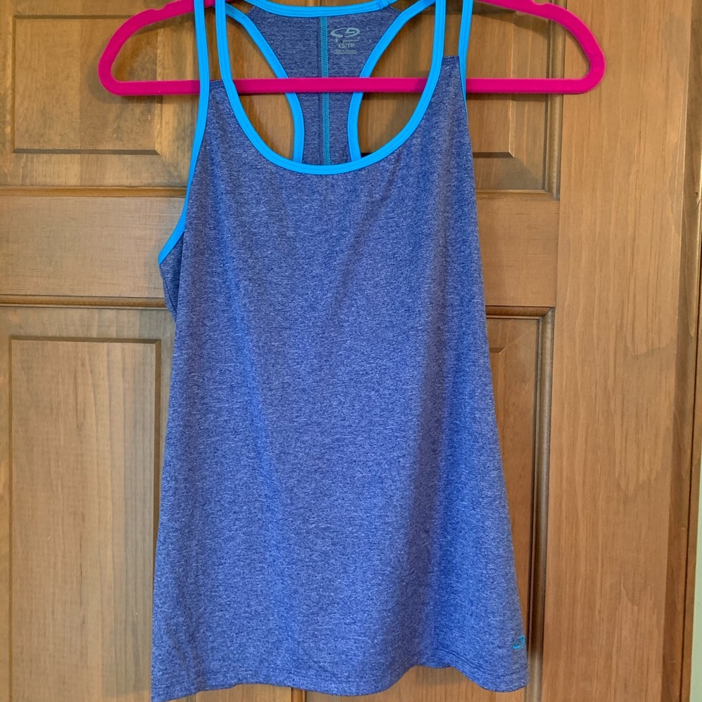 workout tank